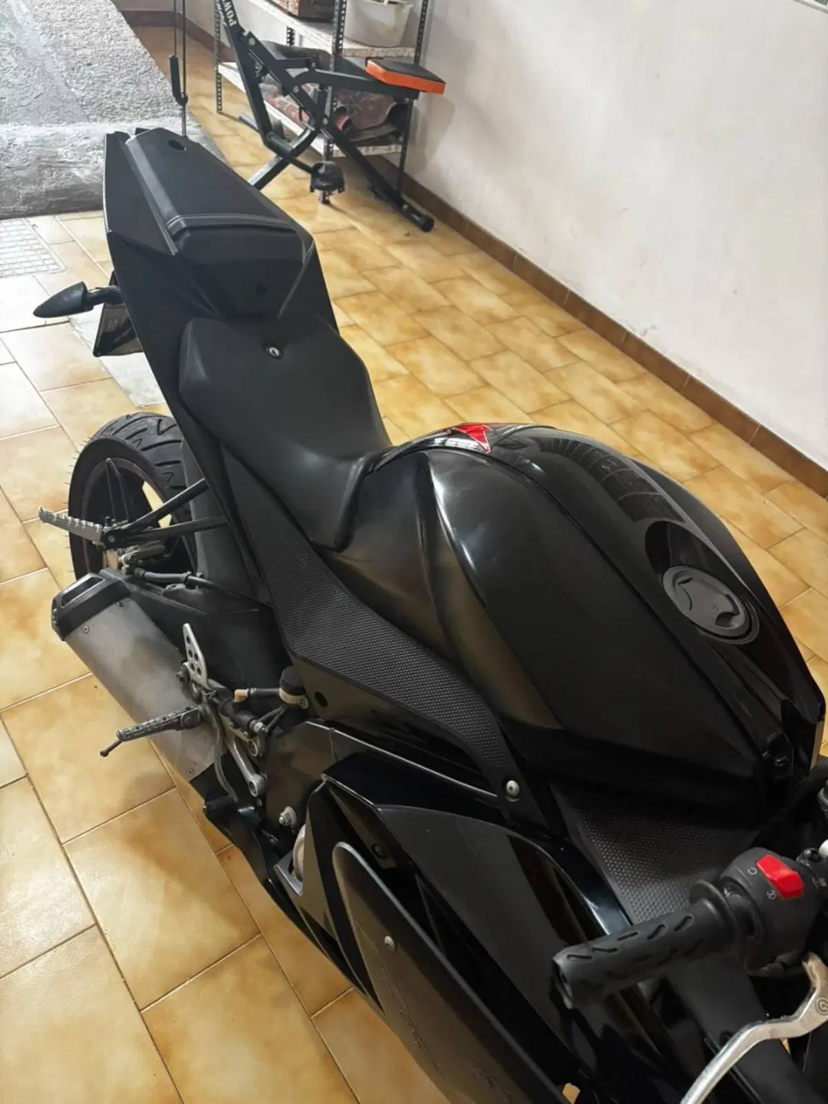 Yamaha YZF R125 (2008 - 13) (2)