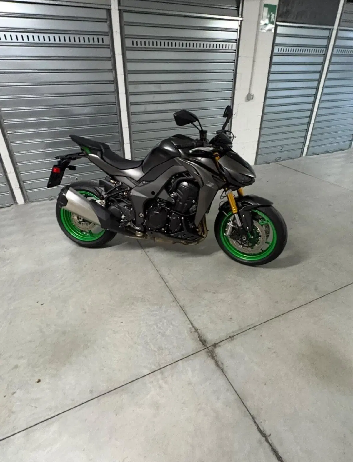 Kawasaki Z 1100 SE (2026 - 27) (3)