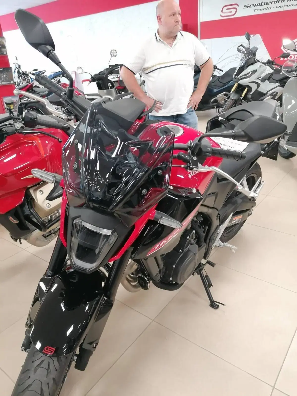 Honda CB 500 Hornet (2024 - 25) (2)