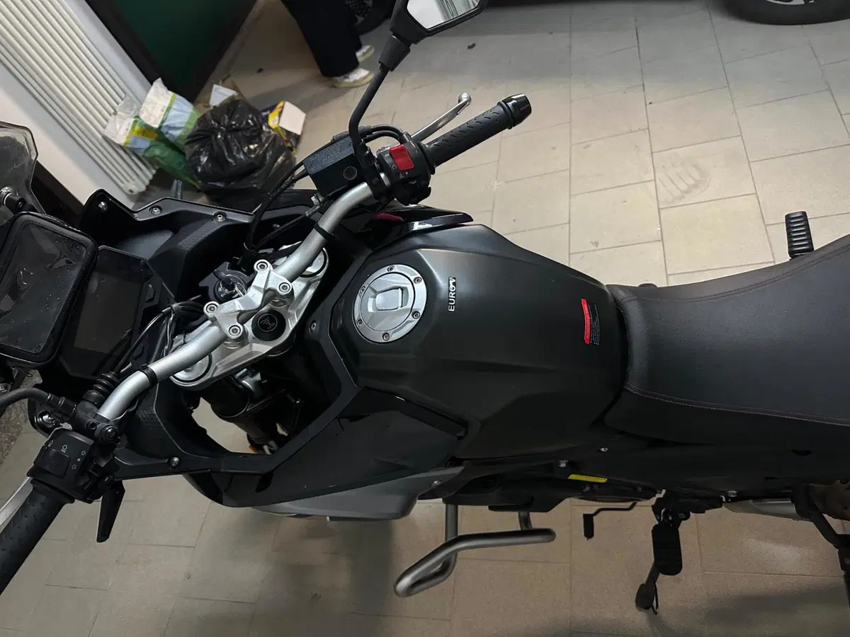Voge Valico 650DSX (2021 - 24) (6)