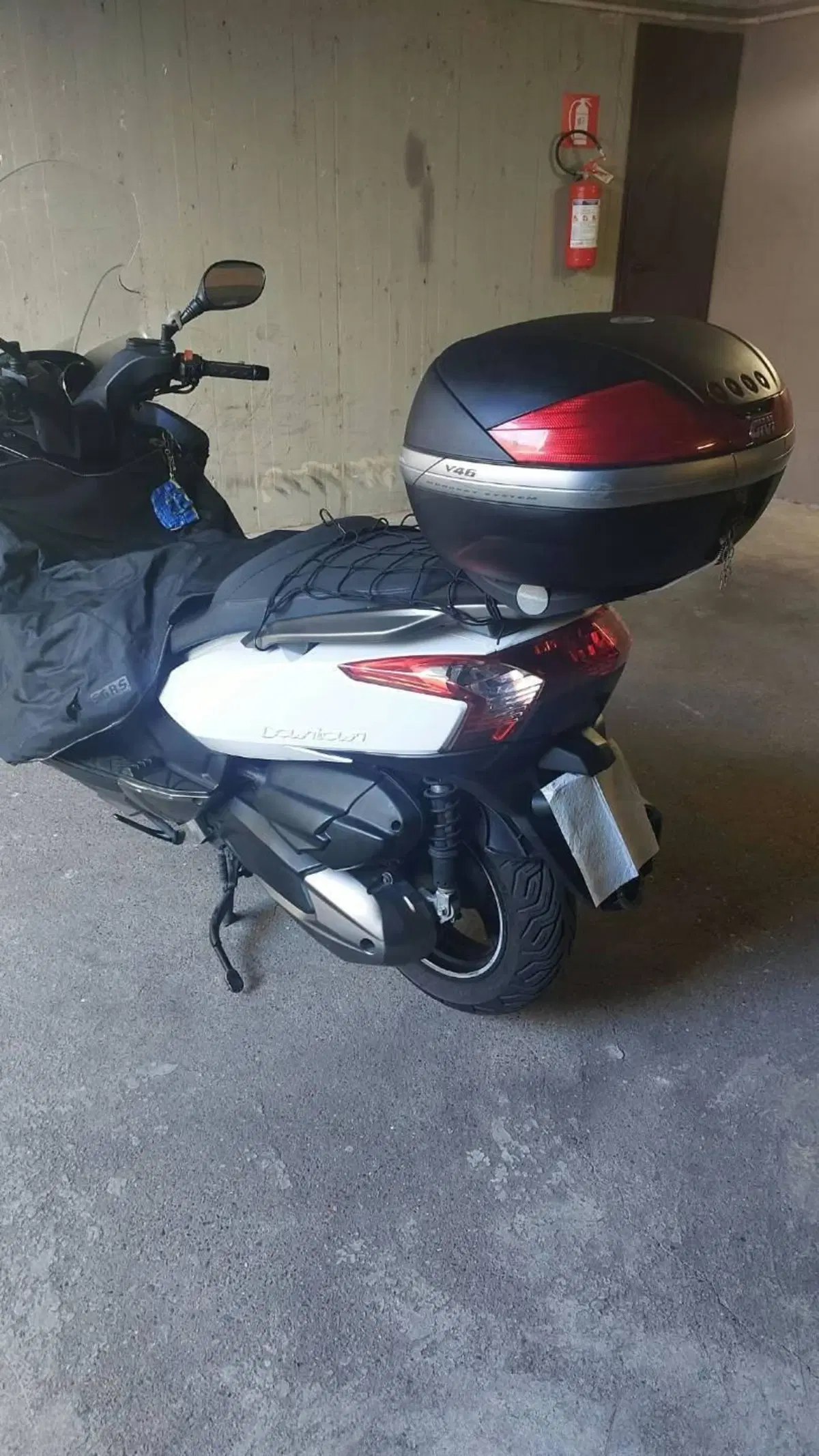Kymco Downtown 200i (2009 - 16) (3)