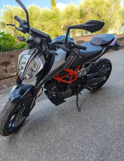 KTM 125 Duke (2021 - 23) usata
