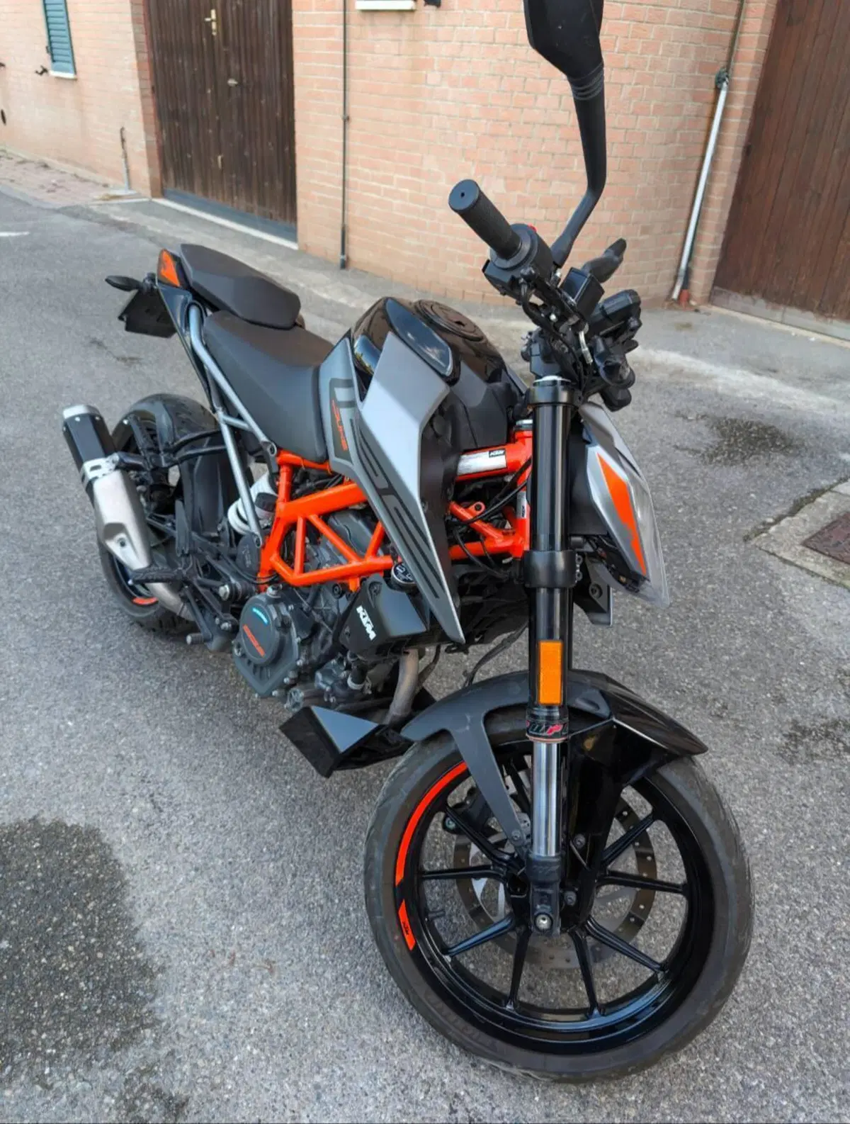 KTM 125 Duke (2021 - 23) (2)