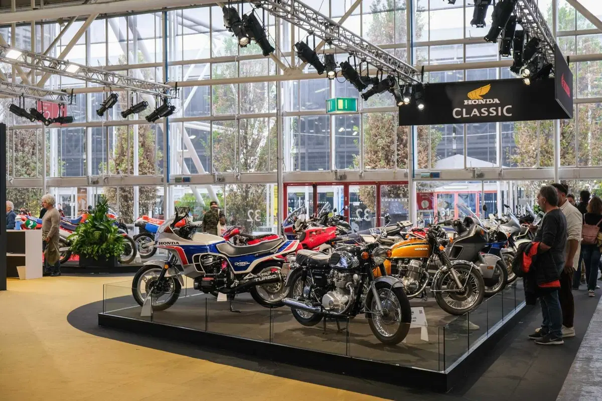 Le moto più rare del mondo a Bologna: ecco cosa vedrete (da vicino) al Padiglione 31 [GALLERY]