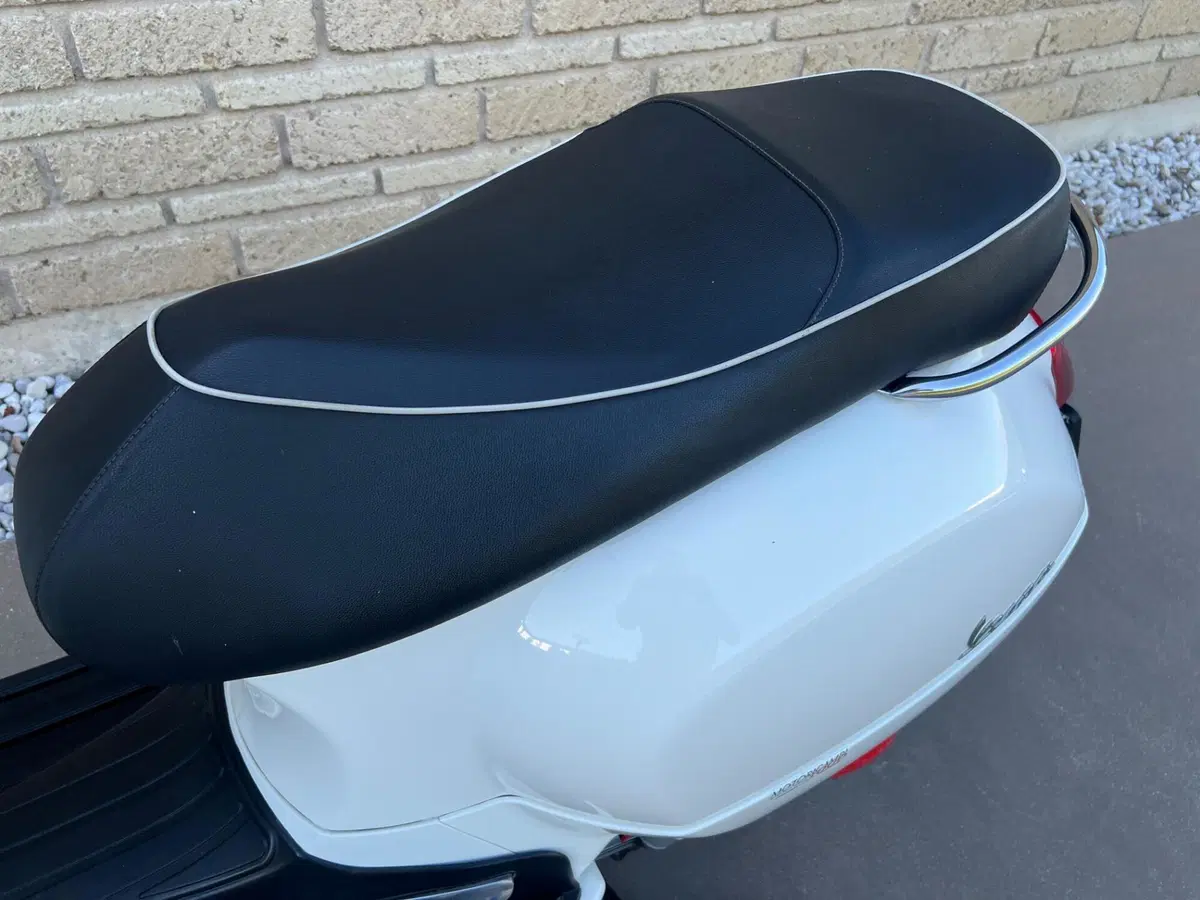 Vespa GTS 300 (2010 - 14) (6)