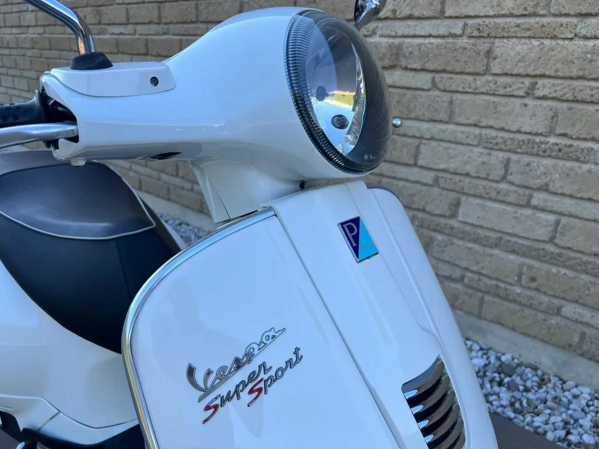 Vespa GTS 300 (2010 - 14) (11)