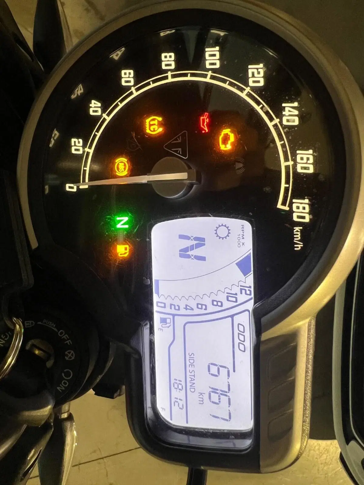 Triumph Scrambler 400 X (2024 - 26) (4)
