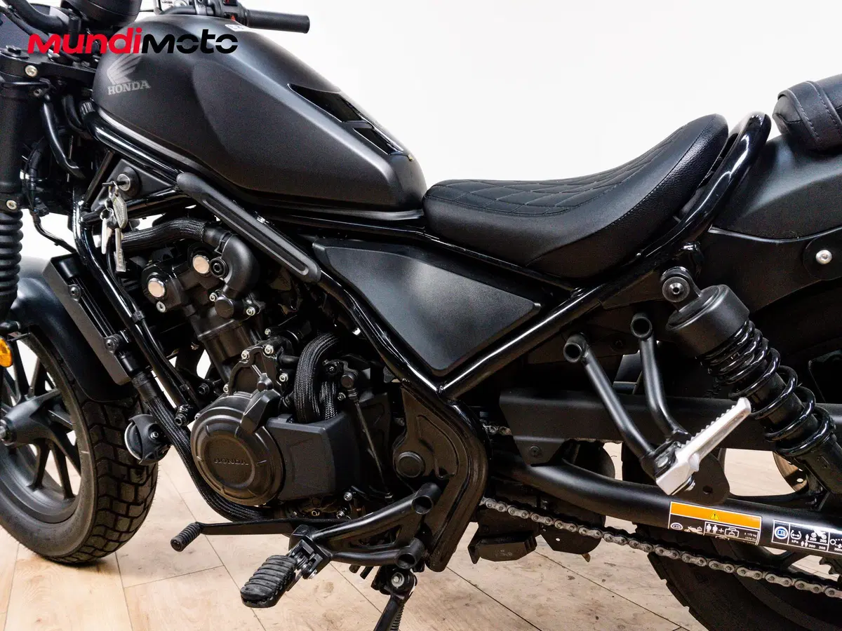 Honda CMX 500 Rebel (2027) (10)