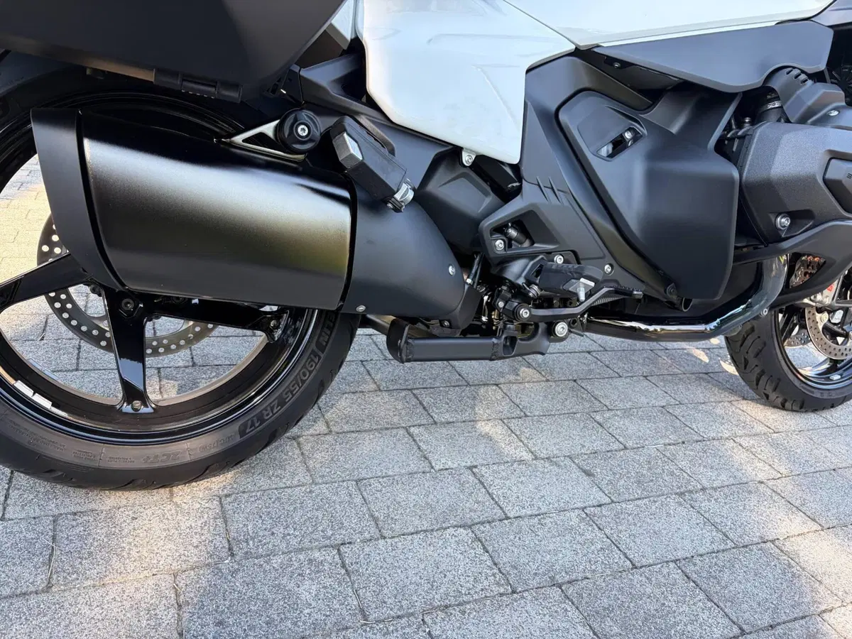 Bmw R 1300 RT (2026) (10)