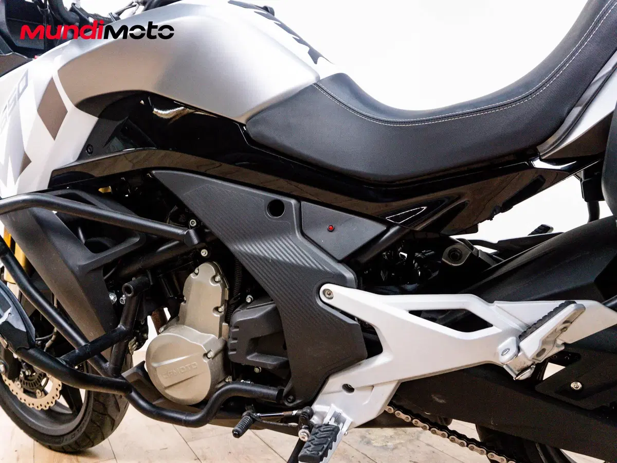 CFMOTO 650MT (2019 - 20) (10)