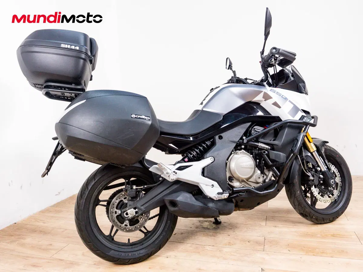 CFMOTO 650MT (2019 - 20) (3)