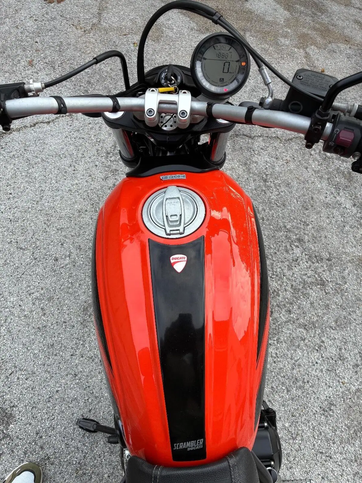 Ducati Scrambler 400 Sixty 2 (2016 - 21) (5)