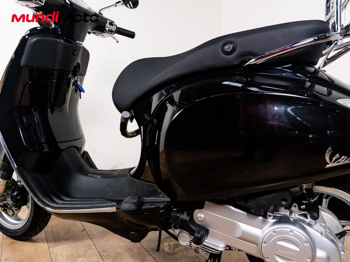 Vespa Primavera 50 (2026) (10)