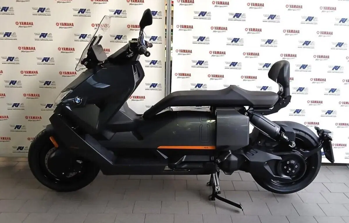 Bmw CE 04 (2021 - 25) (2)