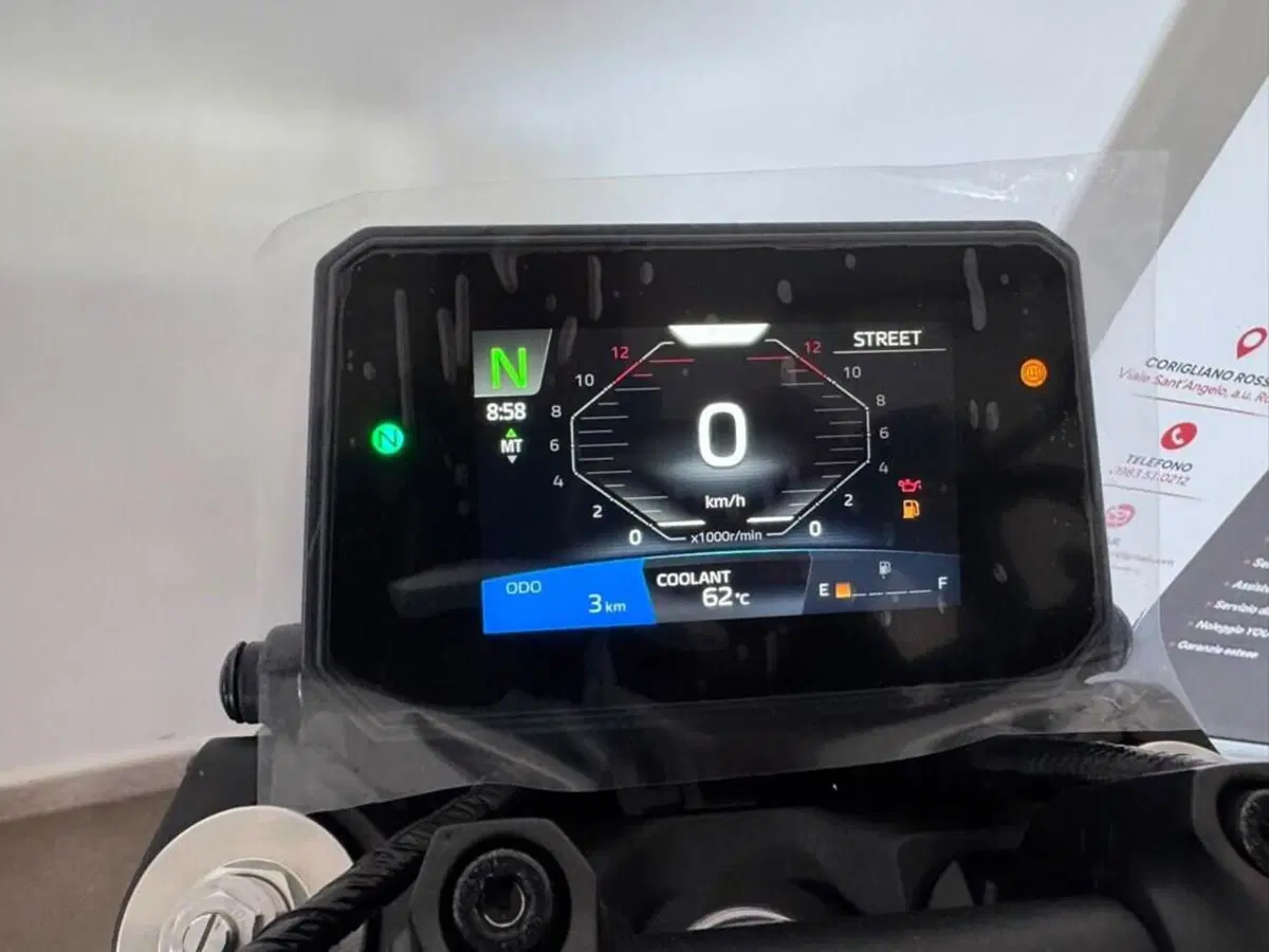 Yamaha MT-09 Y-AMT (2024 - 26) (5)