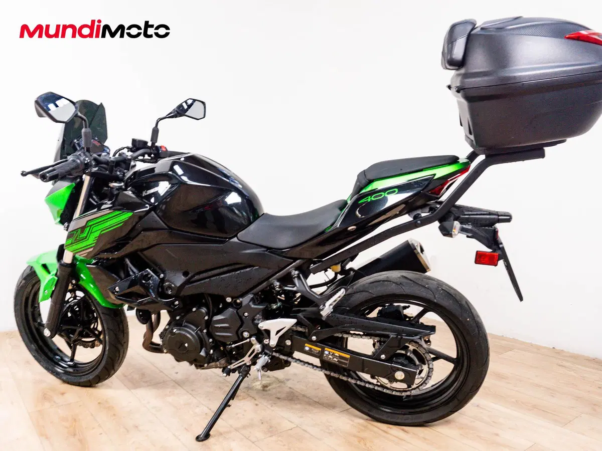 Kawasaki Z 400 (2023) (7)
