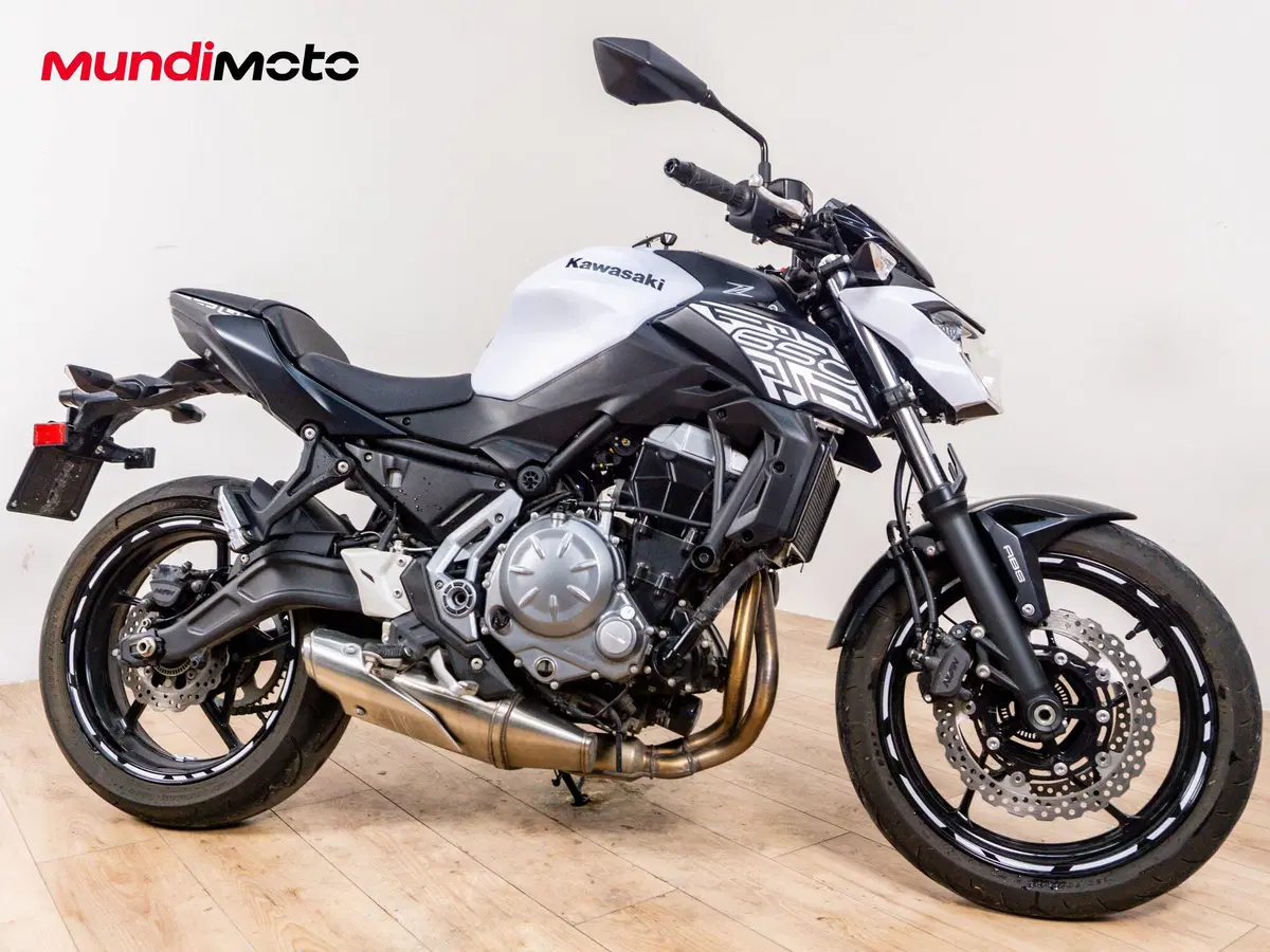 Kawasaki Z 650 (2020) (2)