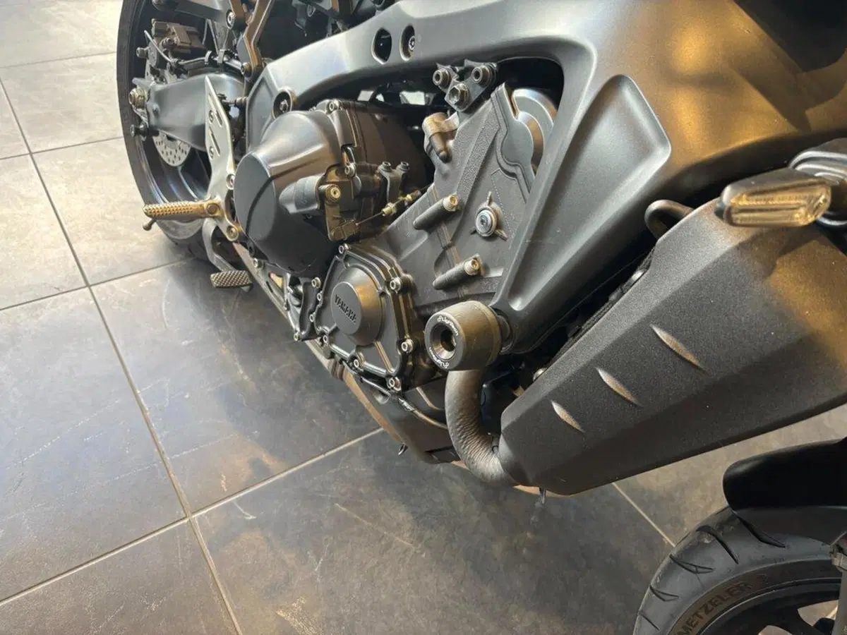 Yamaha MT-09 (2021 - 23) (10)