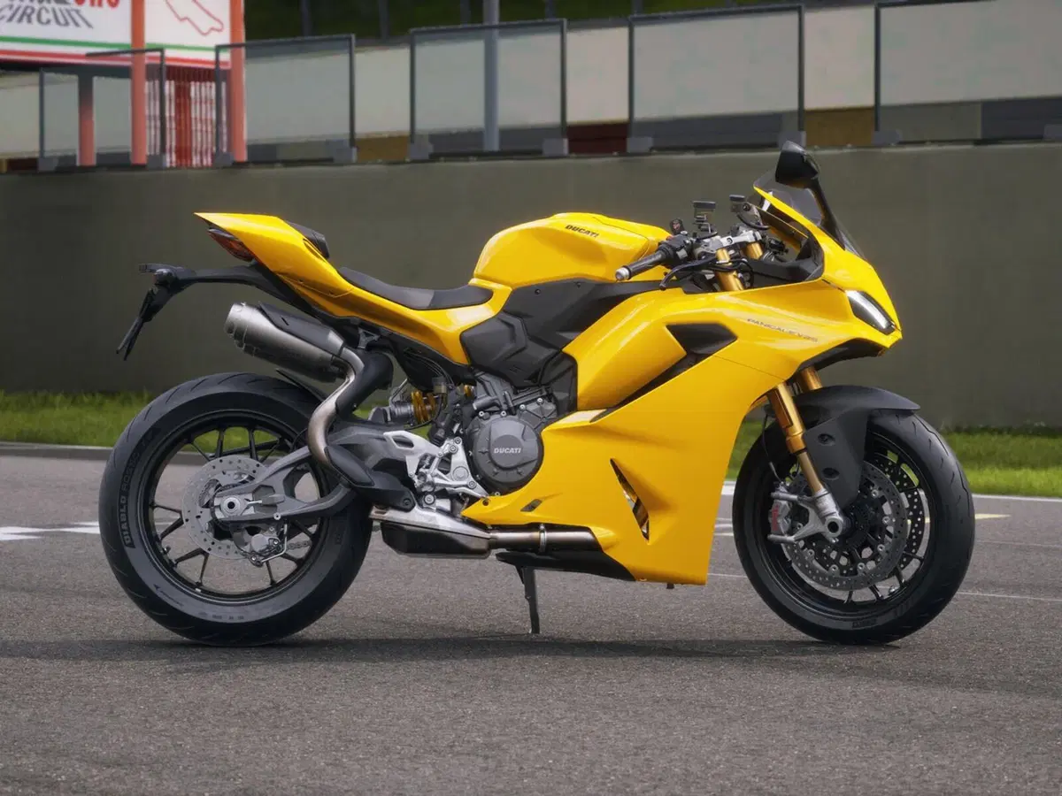 Ducati Panigale V2 S (2025 - 26)