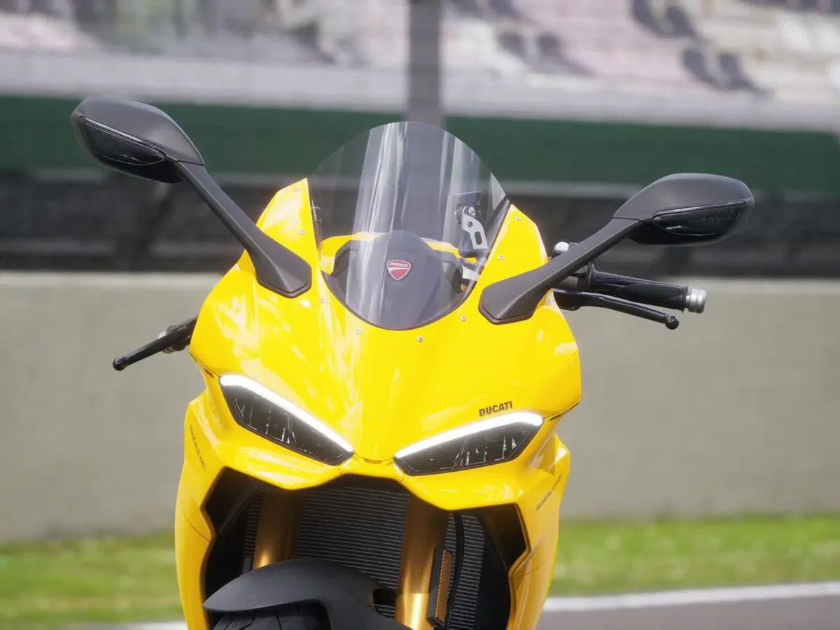 Ducati Panigale V2 S (2025 - 26) (5)