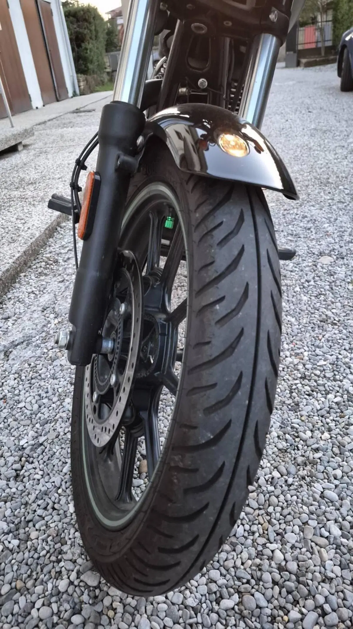 Royal Enfield Meteor 350 (2021 - 26) (3)