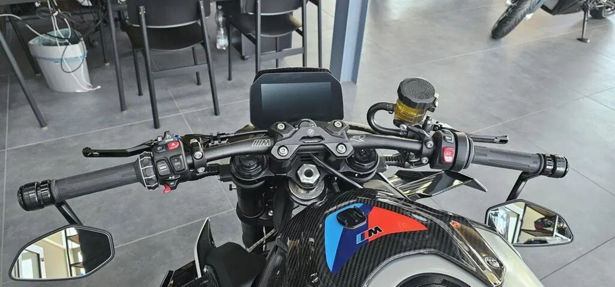 Bmw M 1000 R (2025 - 27) (6)