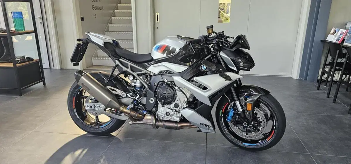 Bmw M 1000 R (2025 - 27) (2)