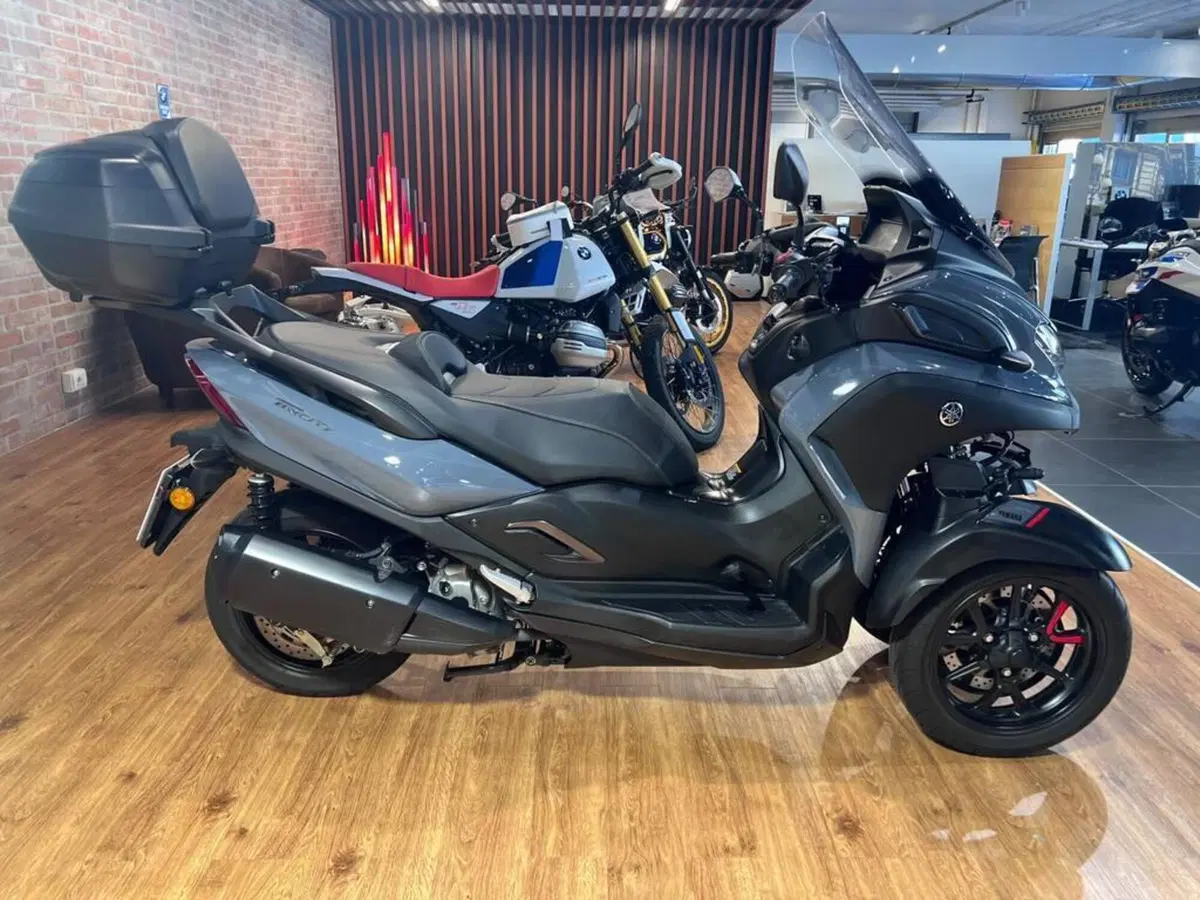 Yamaha Tricity 300 (2021 - 24)