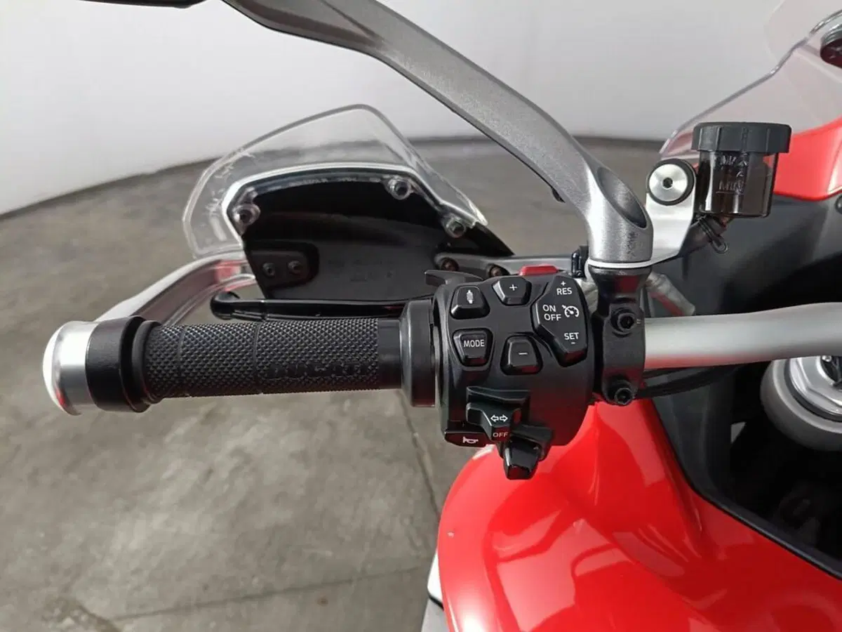 Ducati Multistrada V4 S (2021 - 24) (7)