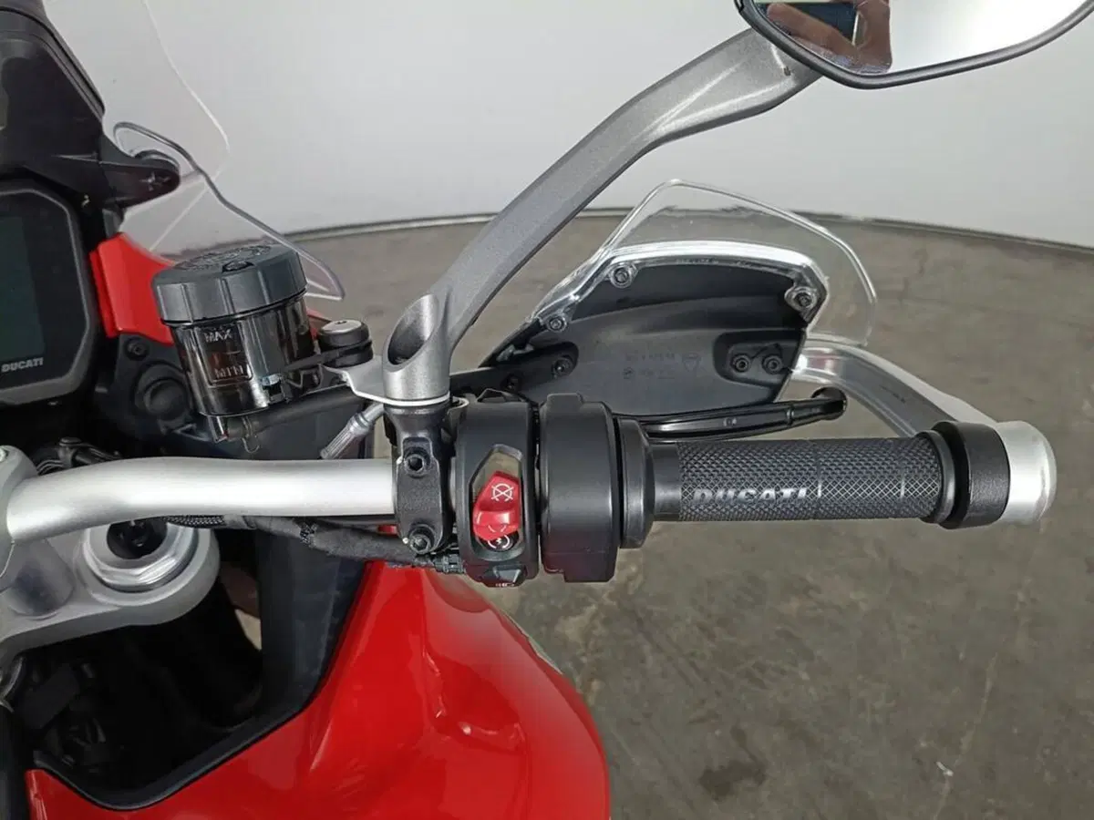 Ducati Multistrada V4 S (2021 - 24) (9)
