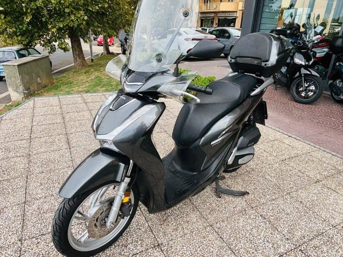 Honda SH 150i (2020 - 23) (3)