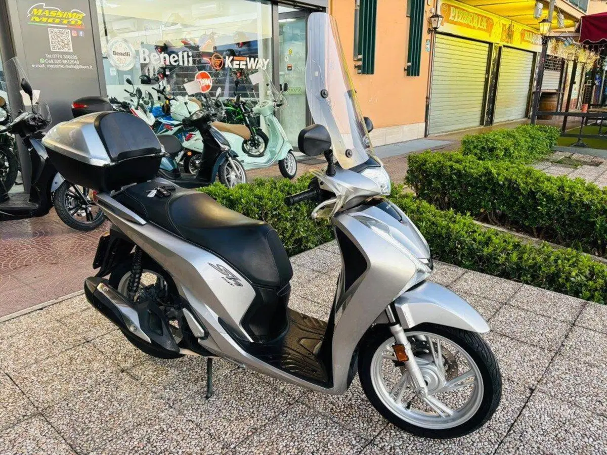 Honda SH 150i (2017 - 19) (9)