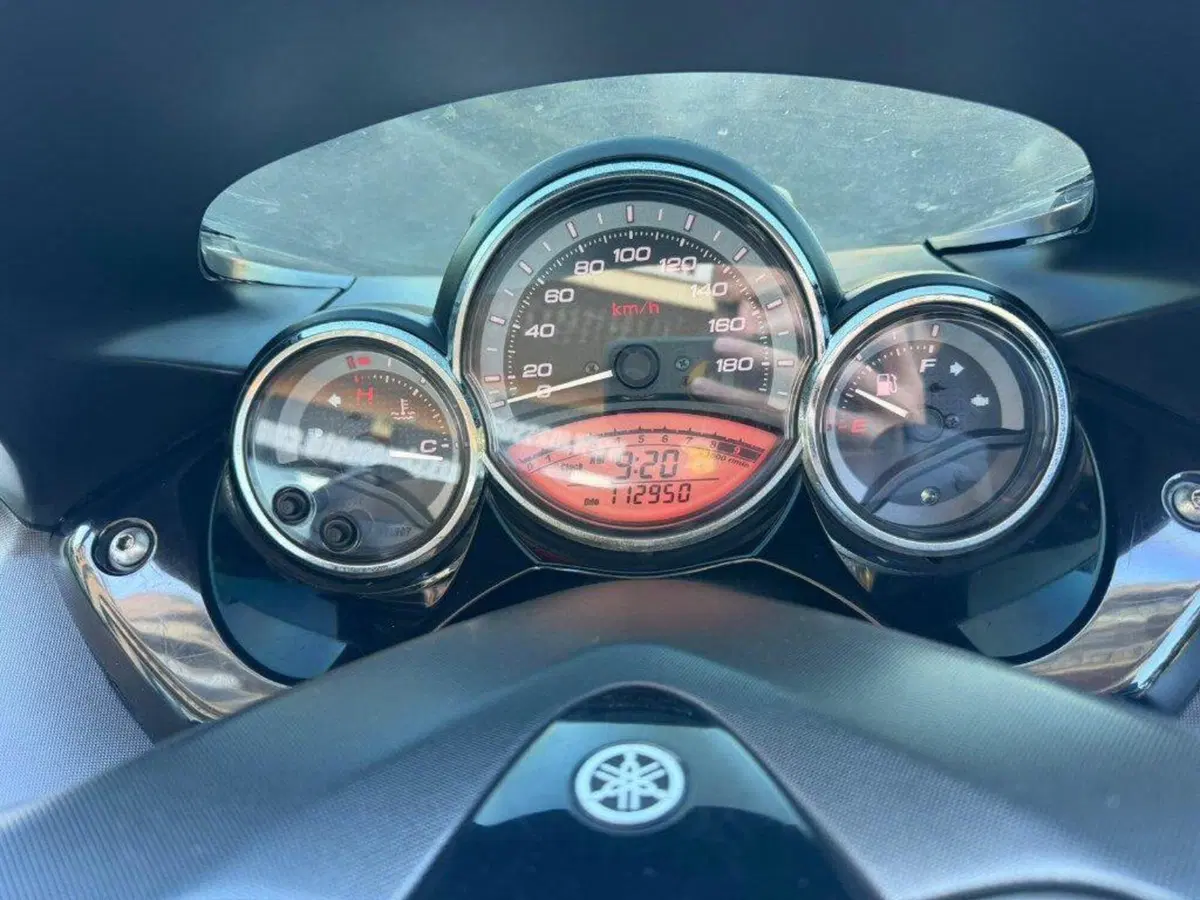Yamaha T-Max 500 (2008 - 12) (3)