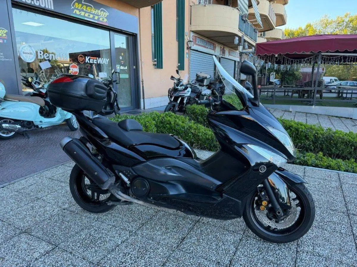 Yamaha T-Max 500 (2008 - 12) (2)