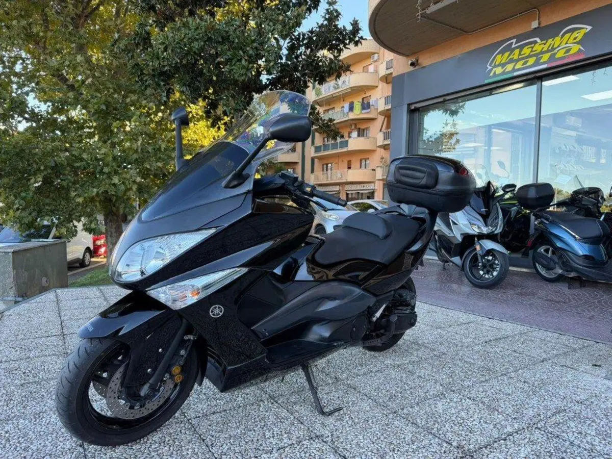 Yamaha T-Max 500 (2008 - 12) (4)