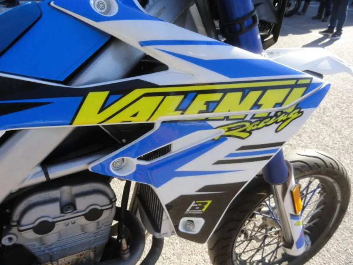 Valenti Racing SM 125 Z (2020 - 22) (9)