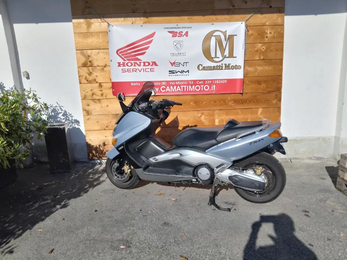 Yamaha T-Max 500 (2001 - 03) (2)