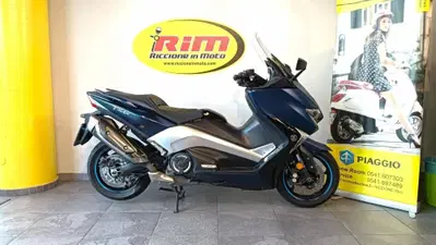 Yamaha T-Max 530 DX (2017 - 19) usata