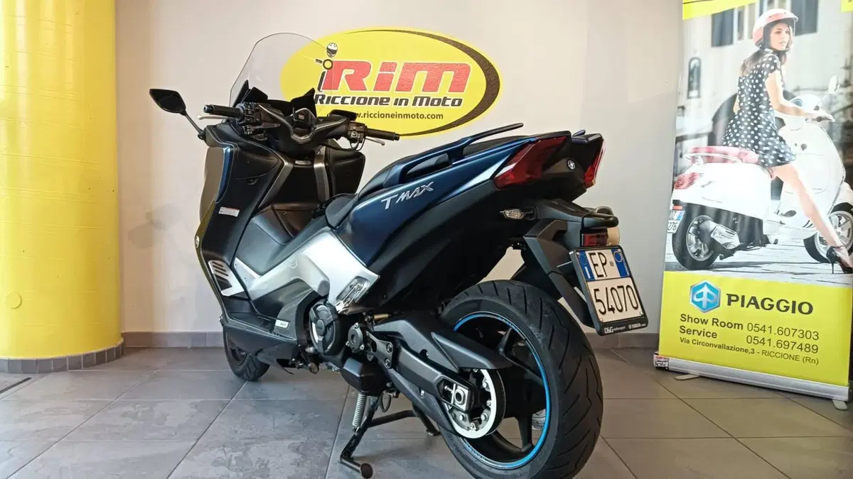 Yamaha T-Max 530 DX (2017 - 19) (5)