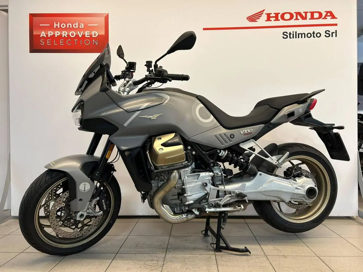 Moto Guzzi V100 Mandello Aviazione Navale (2023 - 24) (3)