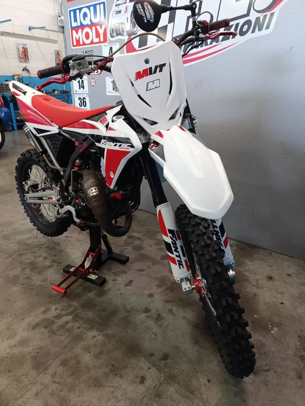 Fantic Motor Enduro 50 Performance 2t (2020) (2)