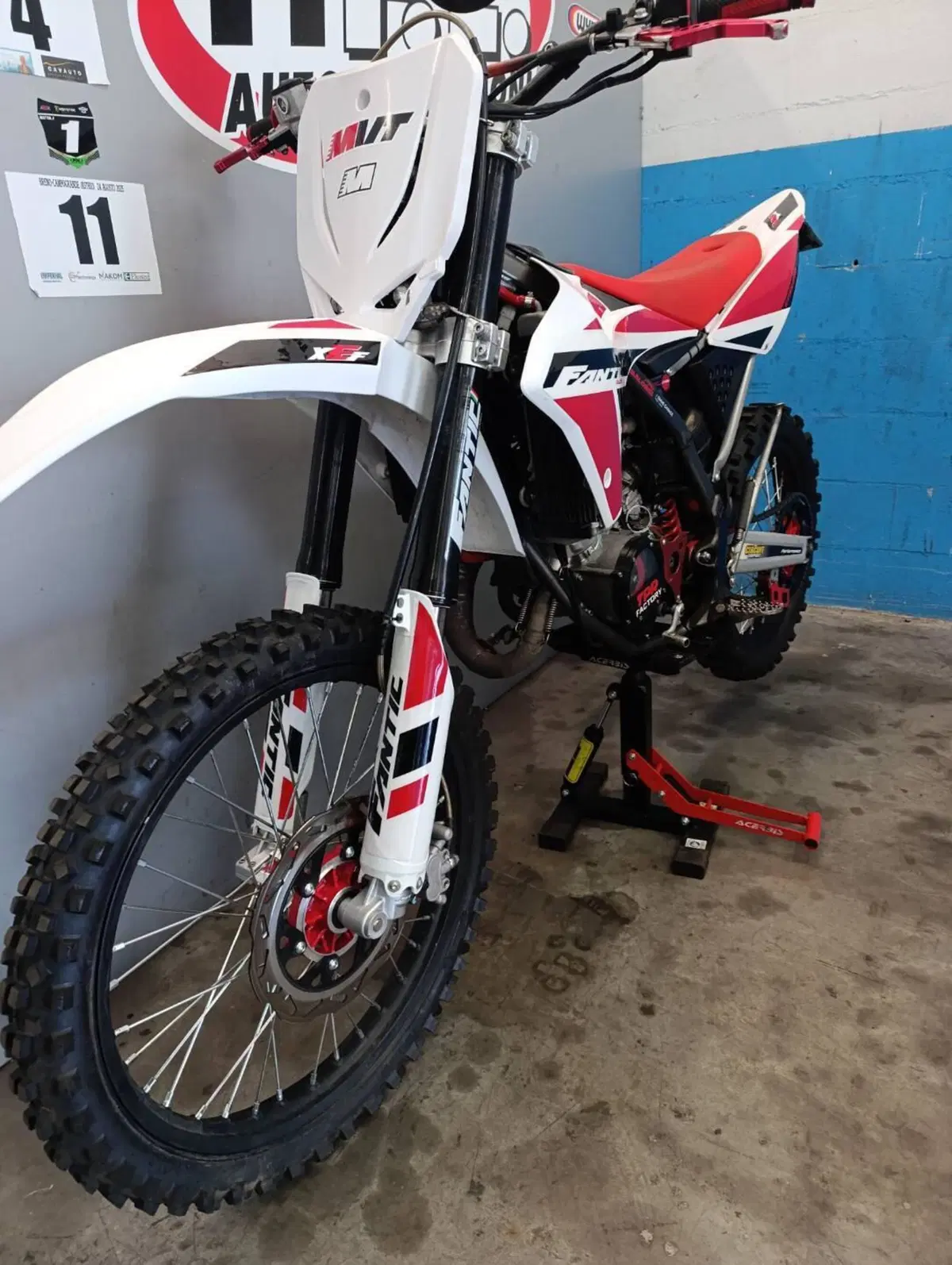 Fantic Motor Enduro 50 Performance 2t (2020) (4)