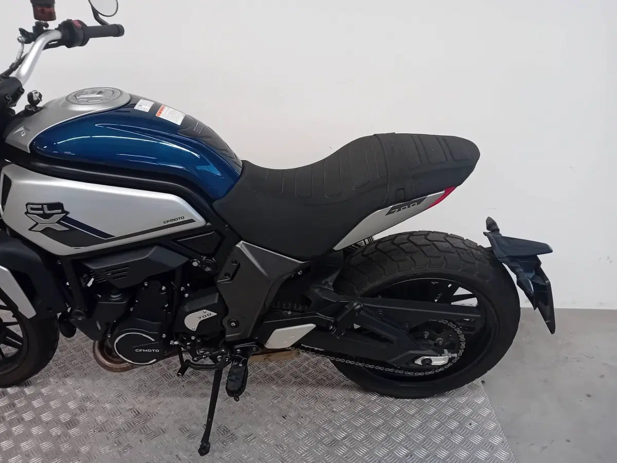 CFMOTO 700CL-X Heritage (2021 - 26) (5)