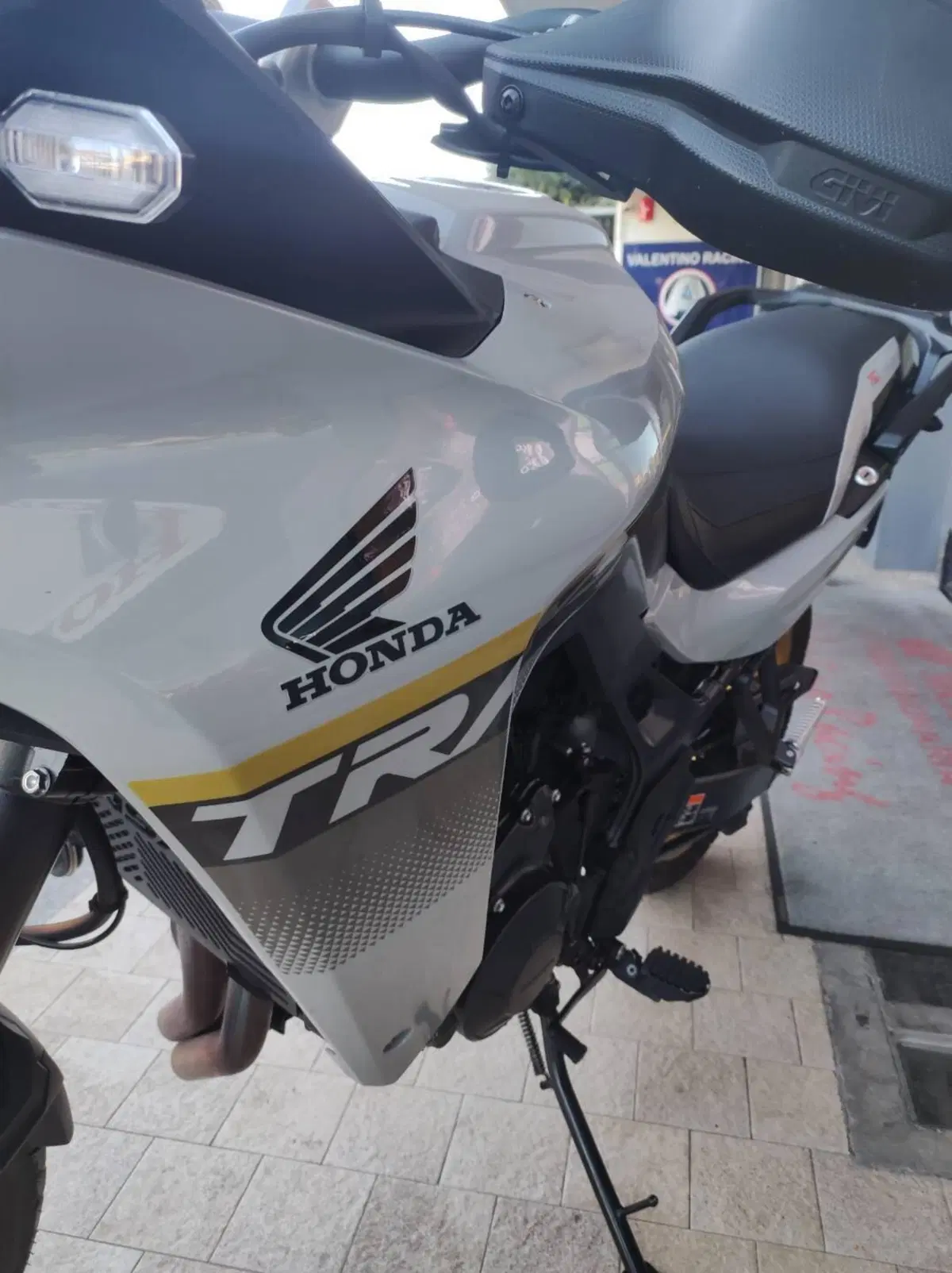 Honda Transalp XL750 (2025) (5)