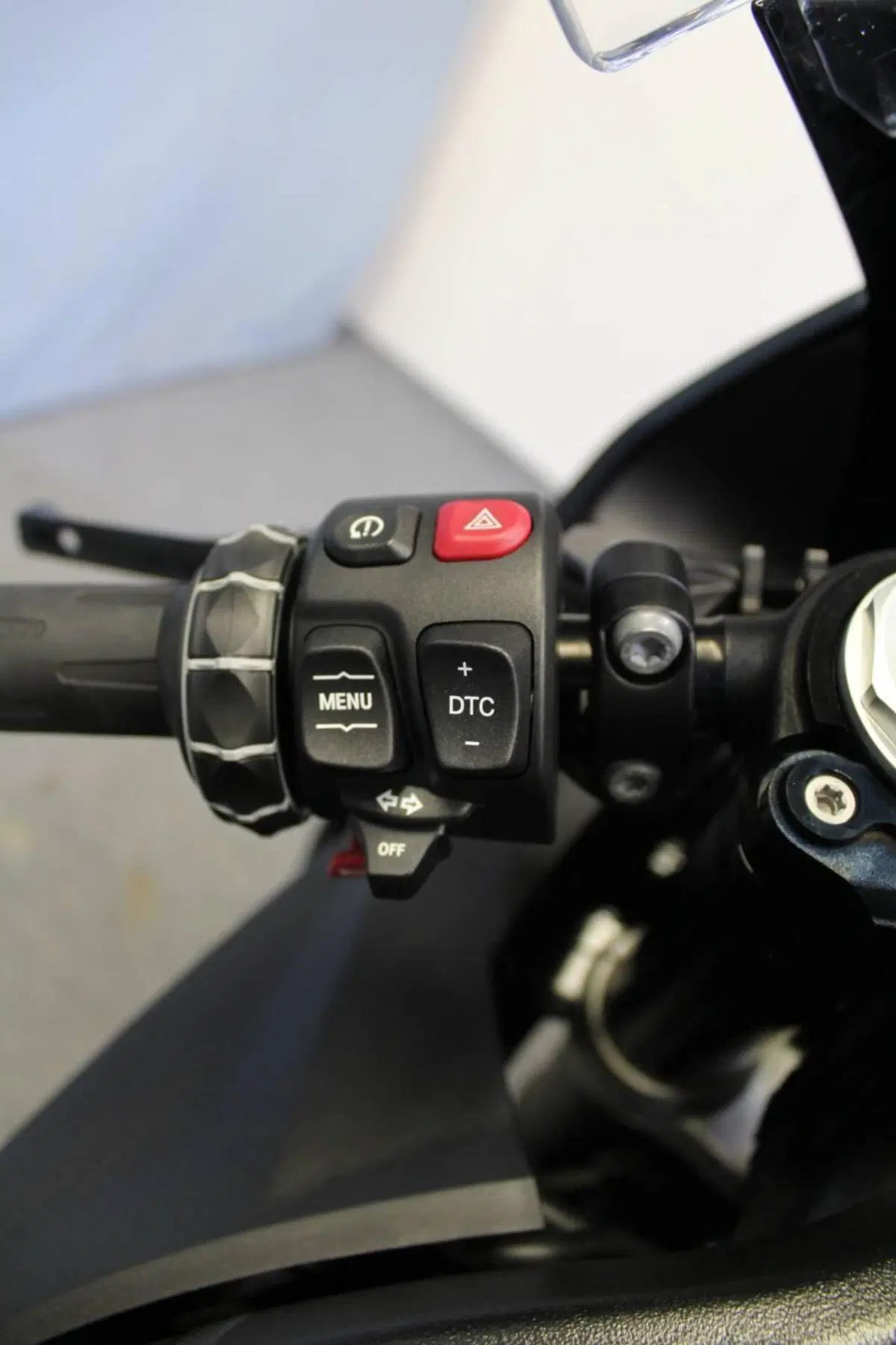 Bmw S 1000 RR (2023 - 24) (11)