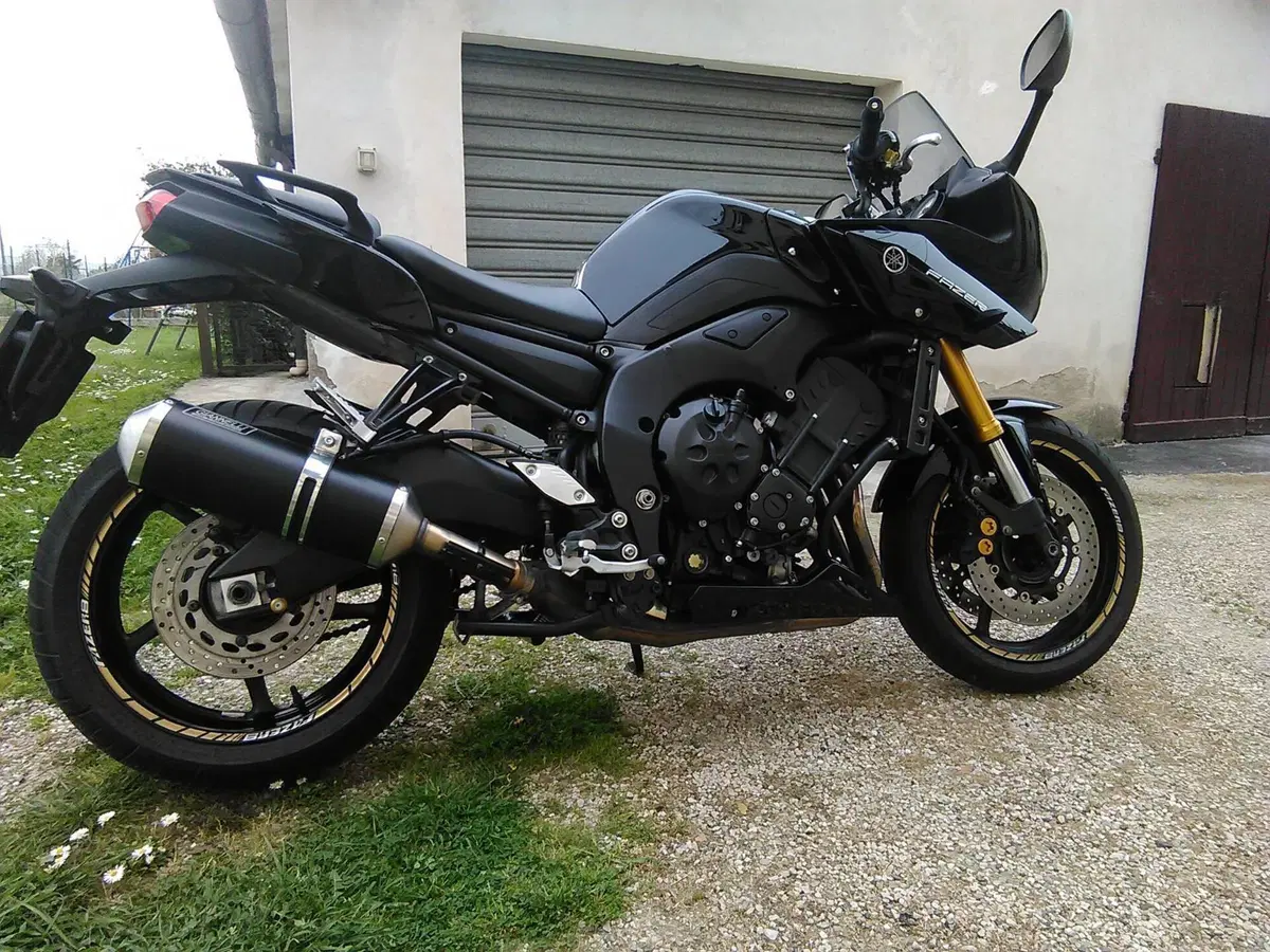 Yamaha FZ8 (2010 - 12) (3)
