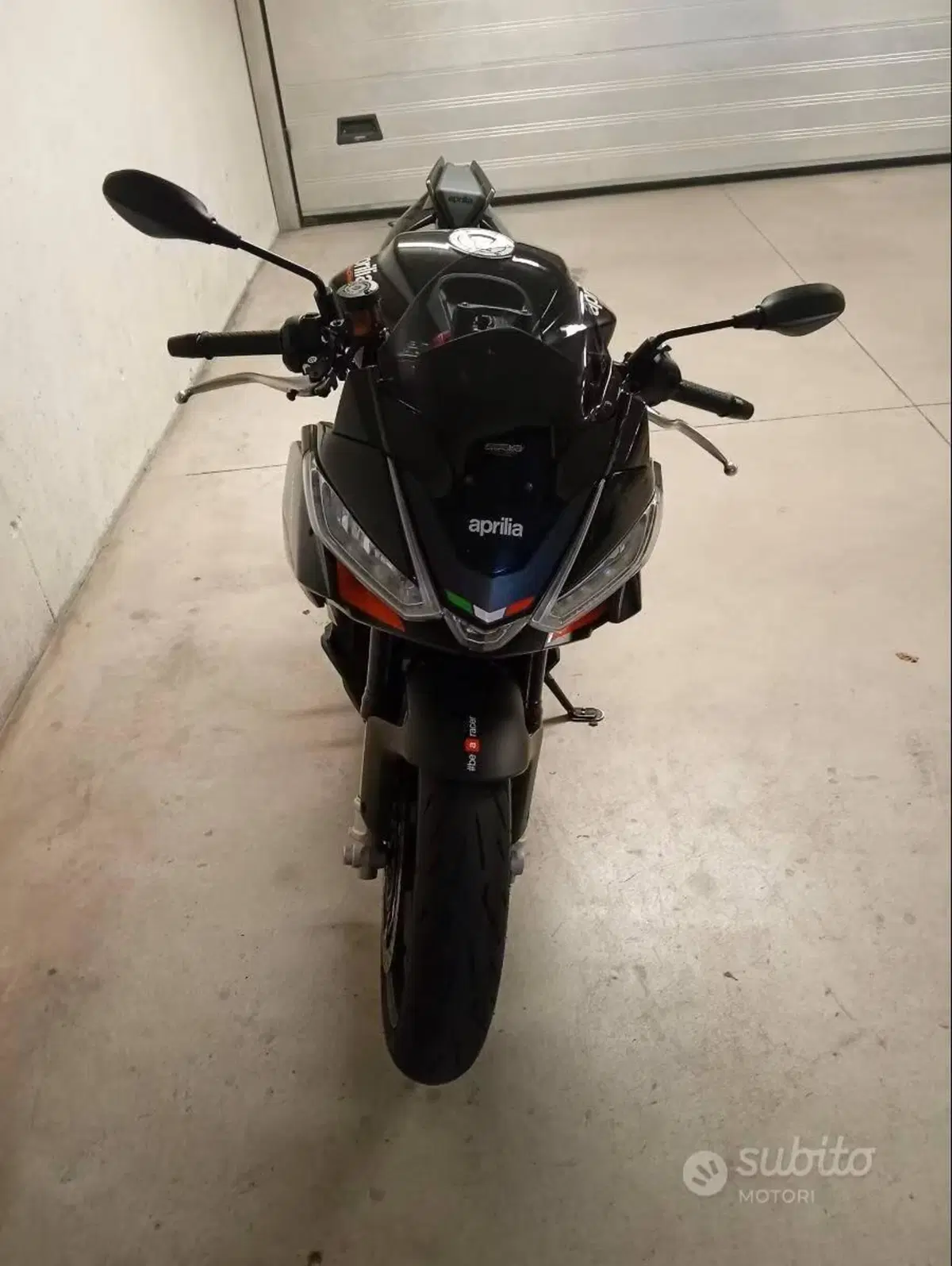 Aprilia Tuono 660 Factory (2022 - 24) (2)