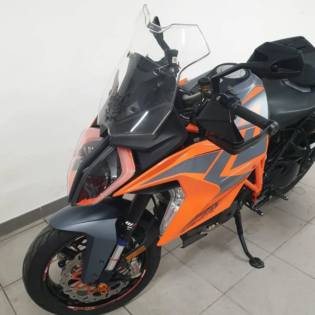 KTM 1290 Super Duke GT (2021 - 25) (3)