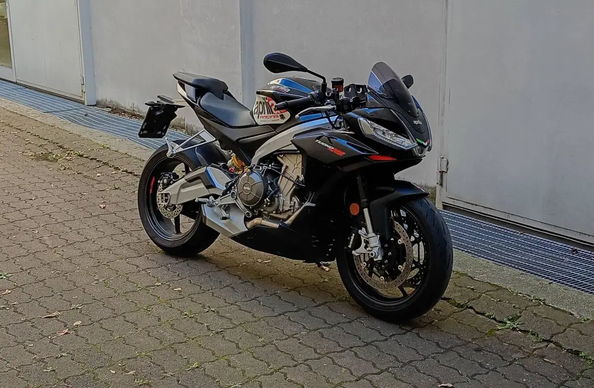 Aprilia Tuono 660 Factory (2022 - 24) (6)