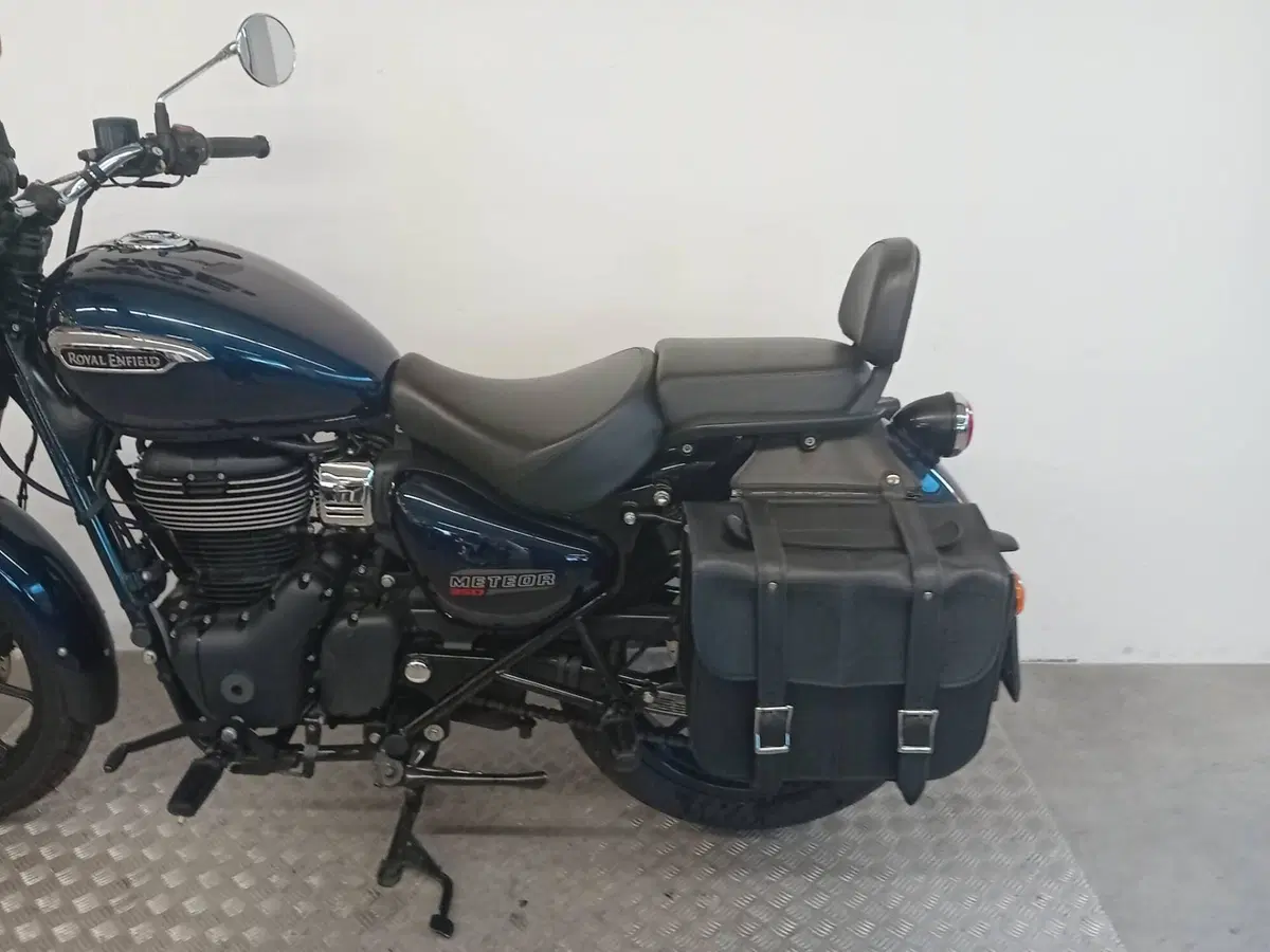 Royal Enfield Meteor 350 (2021 - 26) (5)